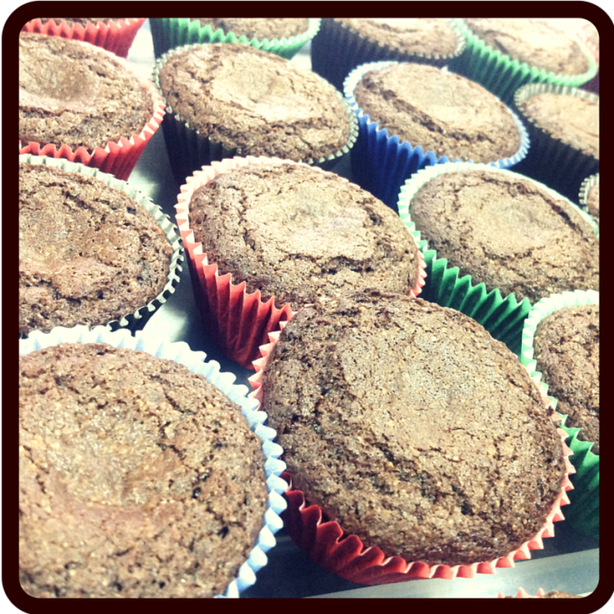 Duas receitas de bolo de chocolate para testar.