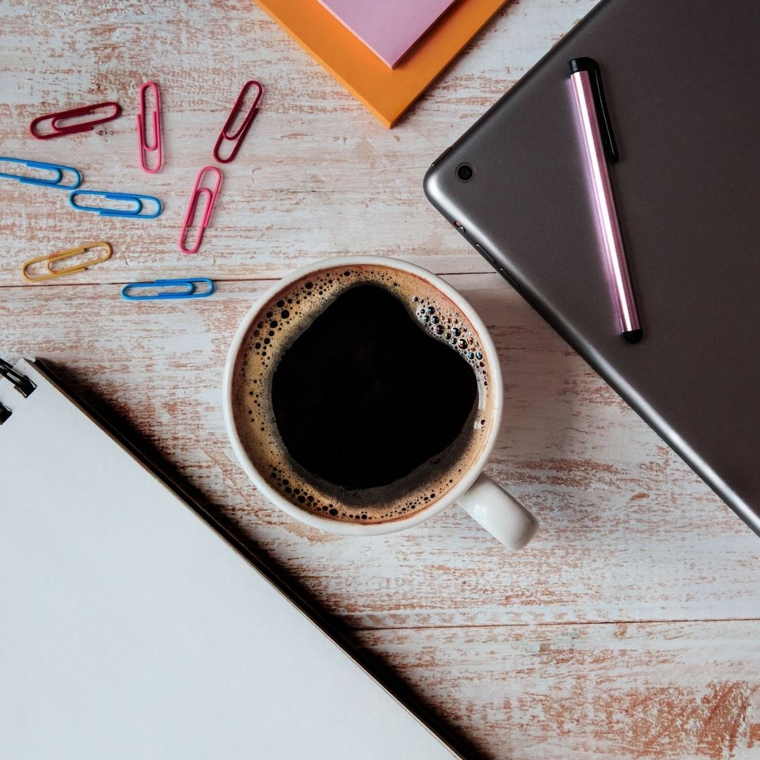 Efeitos da cafeína: beber café pode viciar?